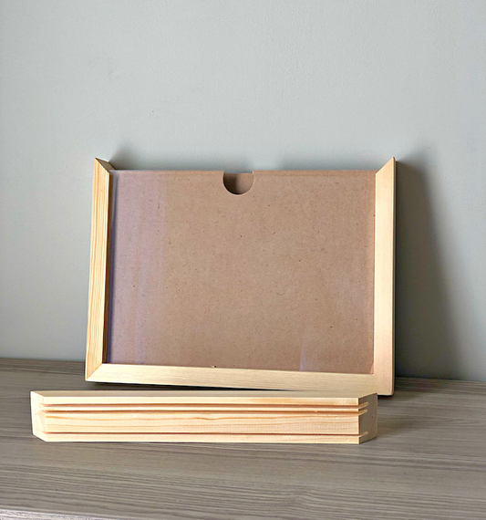 Kids Art Display Frame – Easy Swap Drawing Showcase